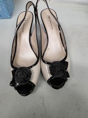 Anne Klein Heels - Women's Size 9.5